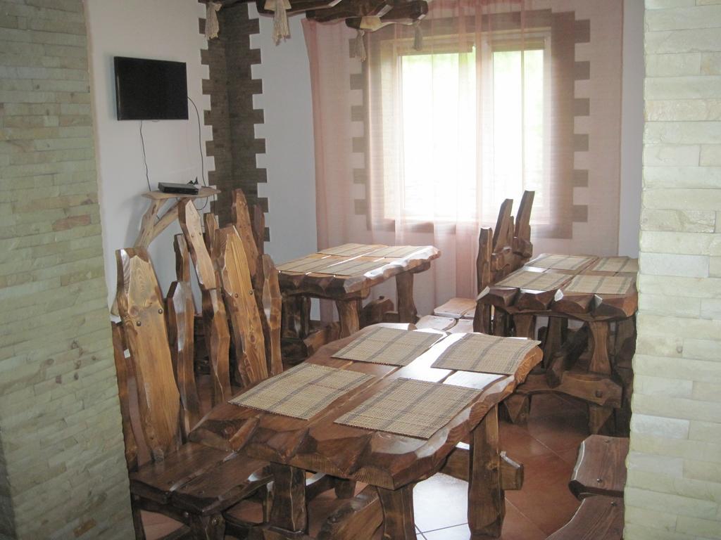 Guest House Stari Druzy Славске Екстериор снимка